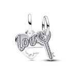 Pandora Megosztható szív és kulcs függő charm 793081C01